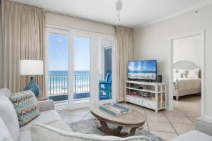 The Inn At Crystal Beach #304