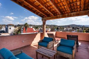3BR Guadalupe Home, Near Centro with Private Rooftop