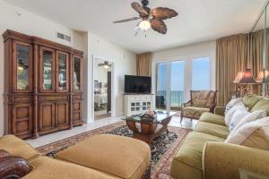 The Inn At Crystal Beach #410