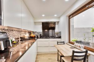 Chambres et appartement dans un immeuble de rapport