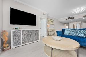 The Inn At Crystal Beach #503