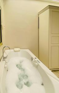 Anubis kingdom pyramids view