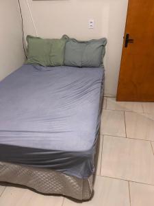 Casa com três quartos, piscina e área Gourmet