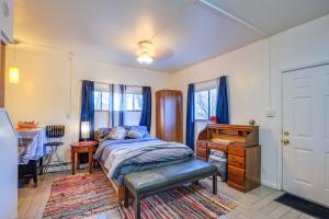 5 Mi to Coors Field and LoDo North Denver Studio