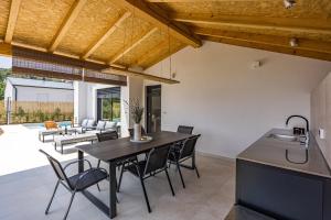 Villa Enja in tranquille village with heated salted pool