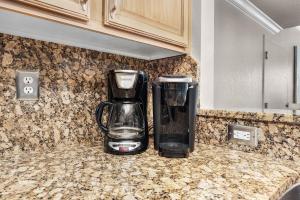 The Inn At Crystal Beach #608b