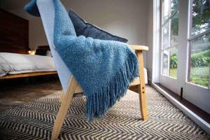 Mountain View Studio Apartment