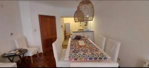 Modern Downtown Apartment