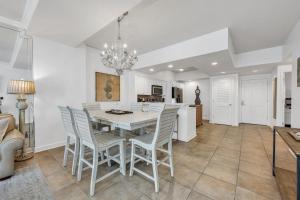 The Inn At Crystal Beach #510b