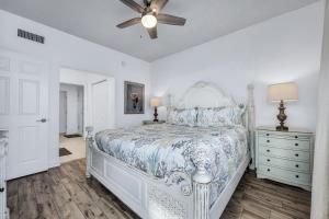 The Inn At Crystal Beach #510b