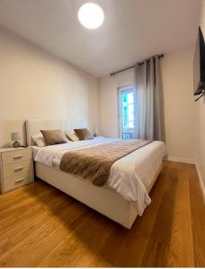 White Homes 1BR - Central Point