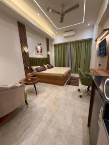 The Evergreen Escape