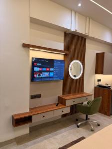 The Evergreen Escape