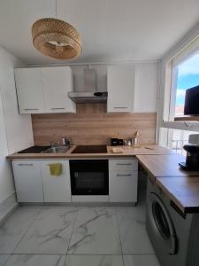 Grand 3 Bedroom Apartment Dijon
