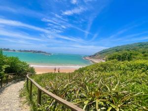 Apt Alto Padrão Peracanga ES ENSEADA AZUL