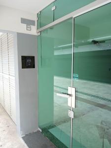 Poucos passos da Praia, entre Av. Atlântica e Brasil