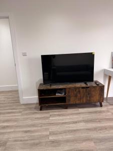 London 1 bed Luxe flat Ilford Beautiful