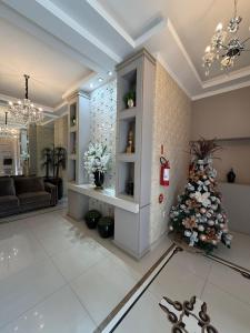 Apartamento 3 dormitórios Meia Praia SC