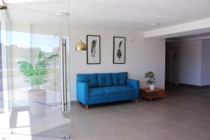 Departamento 8vo piso con piscina con orientación oriente cercano a playa El Faro