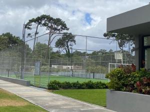 Apartment with ocean views, pool and amenities