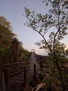 Casa com piscina próxima a praia