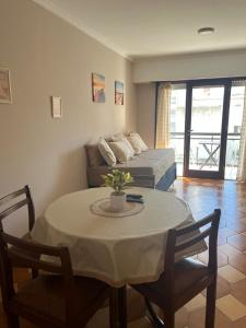 Departamento dos ambientes Zona Plaza Mitre