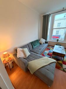 1BR Apartment Earls Court Prime Location