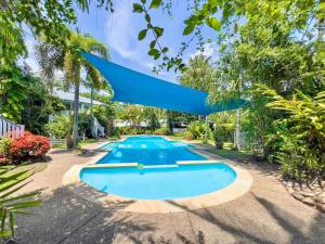 Whispering Palms at Mango House