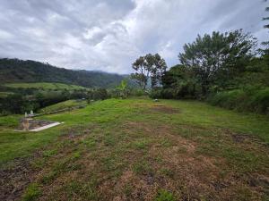 FINCA DE RECREO y DESCANSO