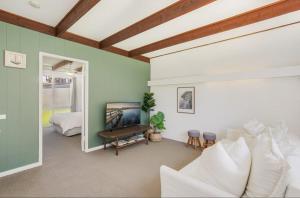 Private Beachside unit