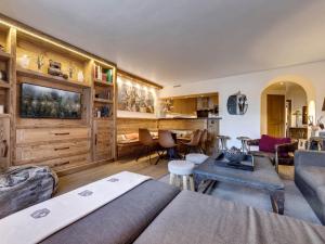 Appartement spacieux aux pieds des pistes avec parking couvert - FR-1-862-18