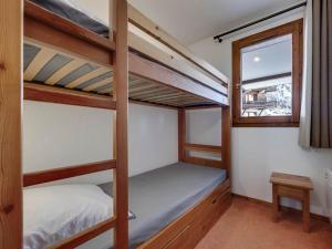 Appartement 4 pers. à Val-dIsère, ski aux pieds, balcon, parking, WIFI - FR-1-862-42