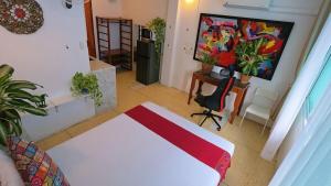 Lumphini 5 Train station center EnSuite Aircon