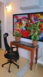 Lumphini 5 Train station center EnSuite Aircon