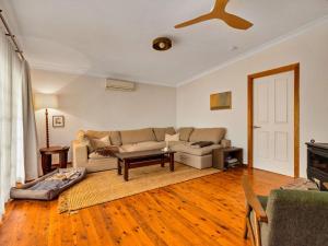 The Lilli Pad- A Tranquil Garden Stay
