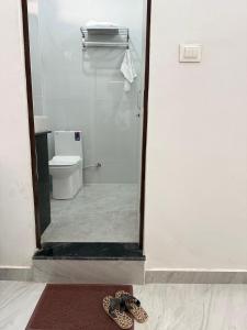 Tinhenrics Modern 2BHK Near Bhutan Gate