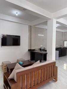 Tinhenrics Modern 2BHK Near Bhutan Gate