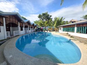 Golden palm rise resort