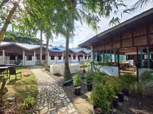 Golden palm rise resort