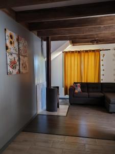 Daily rent - First floor House Room