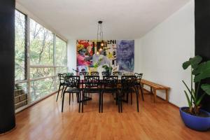 PH in Polanco for 10 with private balcony