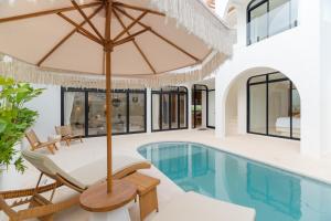 Stylish Pererenan Pool Villa Near Cafes