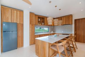 Stylish Pererenan Pool Villa Near Cafes