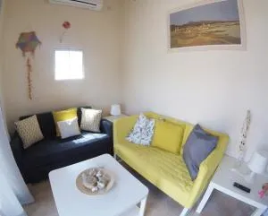 Arapakis Apartment - Áyioi Asómatoi