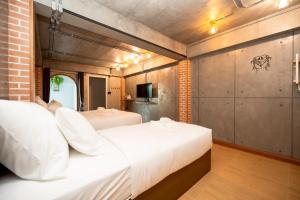 Blue Sky Hill Pool Villa