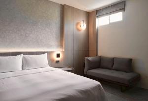 Hai Fu Hotel & Suites