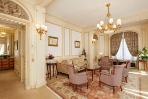 Hotels Hotel Raphael : photos des chambres