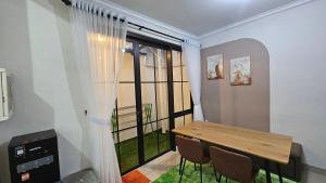 Sentul Villa for Staycation Near Restaurants with WiFi and PS4