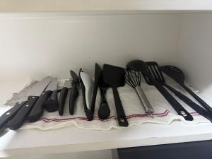 stylish 2BR Condo Near NAIA