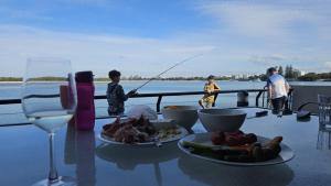 Warterfront Apartments Caloundra